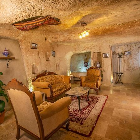 Kamelya Cave Hostel (Adults Only) เกอเรเม ภายนอก รูปภาพ