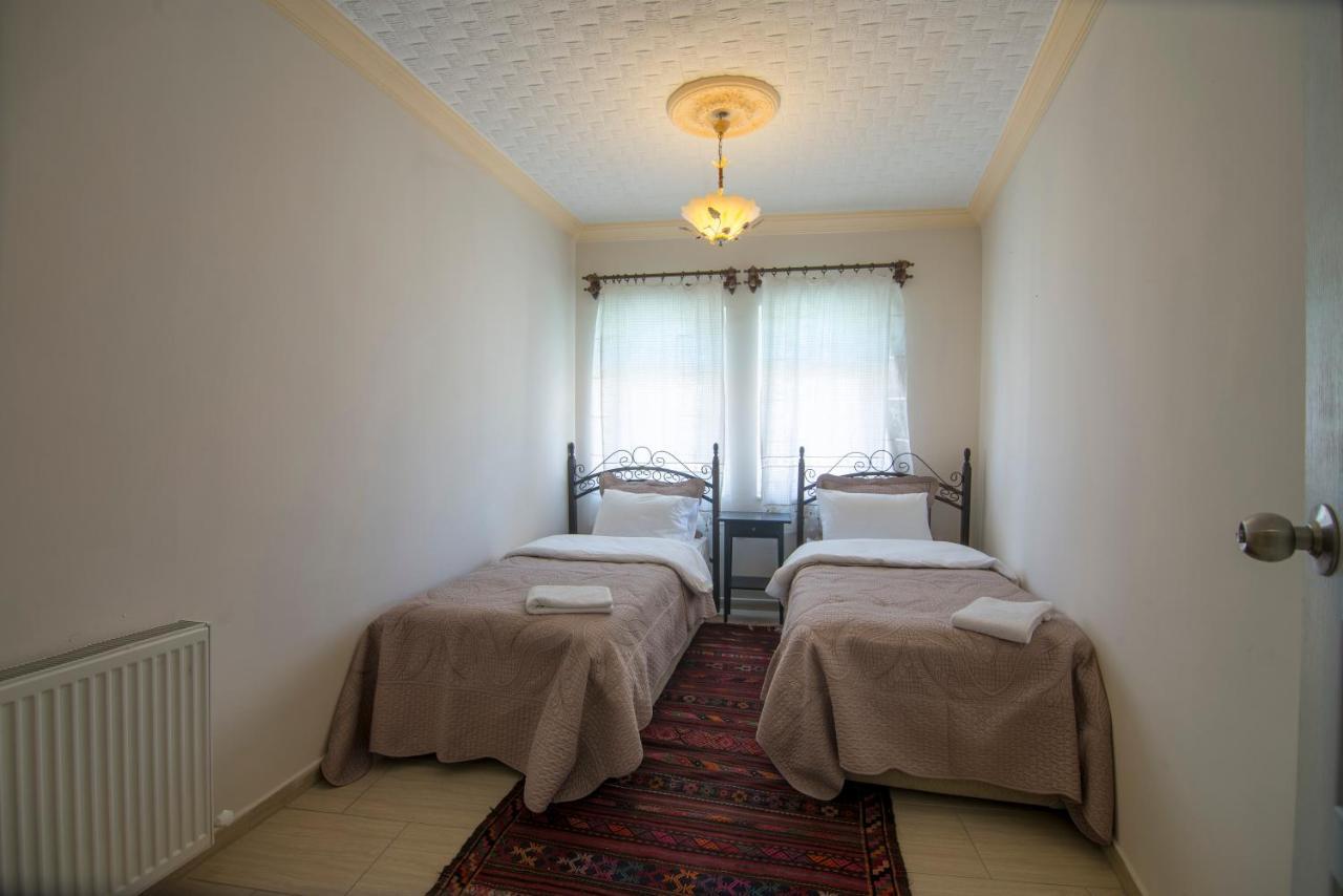 Kamelya Cave Hostel (Adults Only) เกอเรเม ภายนอก รูปภาพ