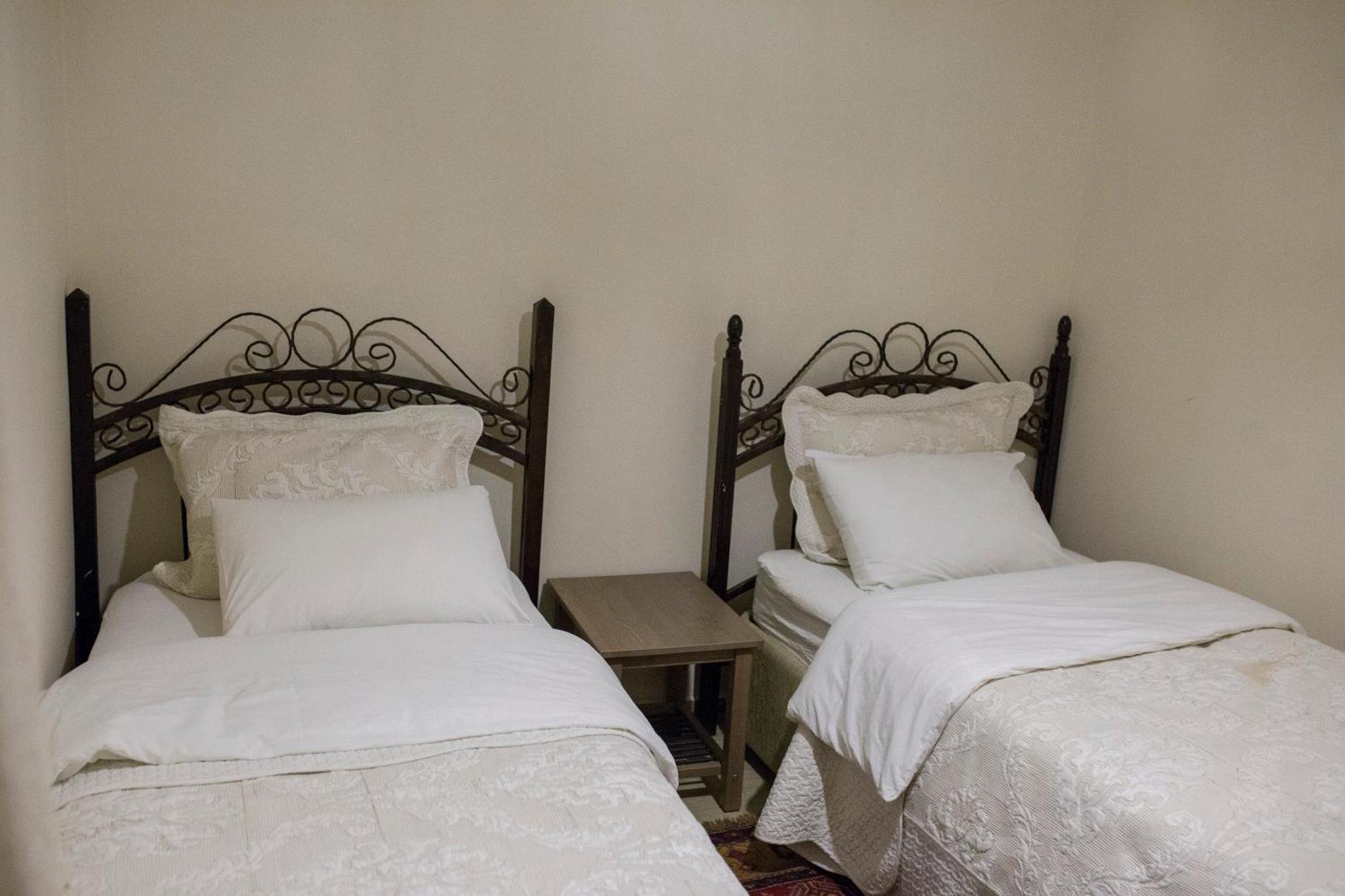 Kamelya Cave Hostel (Adults Only) เกอเรเม ภายนอก รูปภาพ